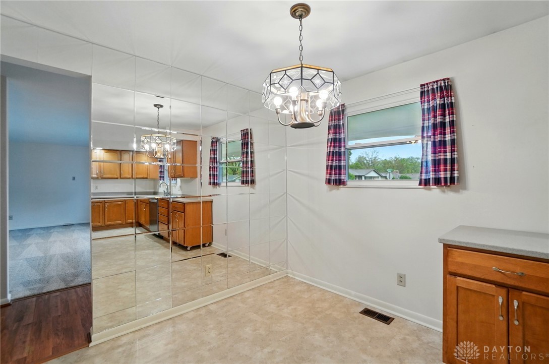 1072 Imperial Boulevard, Springfield, Ohio image 17