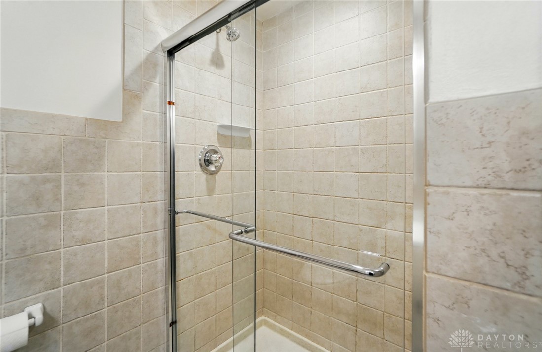 1072 Imperial Boulevard, Springfield, Ohio image 27