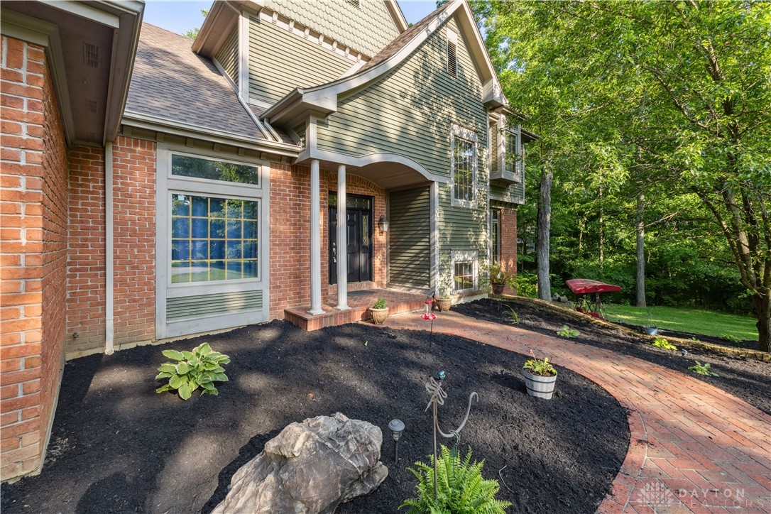 4384 New Market Banta Road, Lewisburg, Ohio image 3