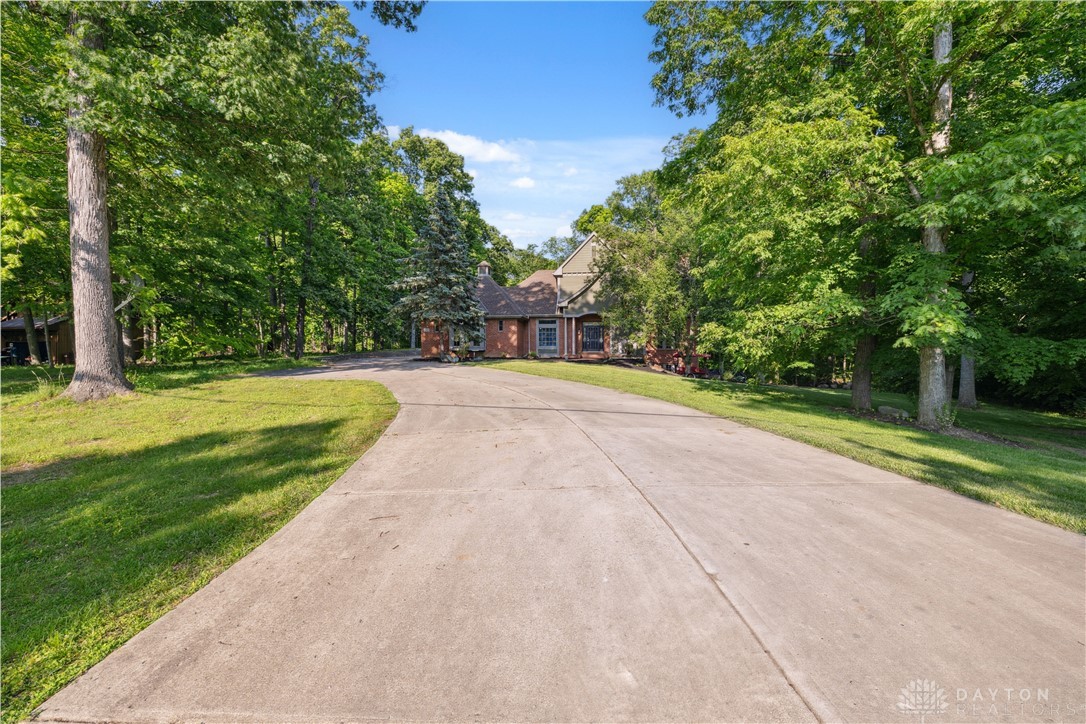 4384 New Market Banta Road, Lewisburg, Ohio image 5