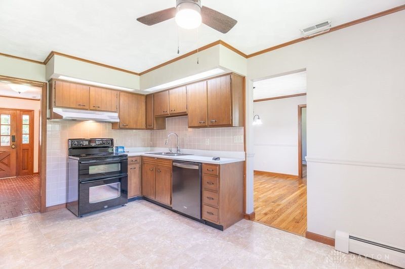 684 Barnhart Road, Troy, Ohio image 28