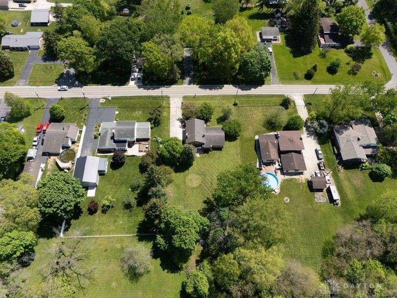 684 Barnhart Road, Troy, Ohio image 15