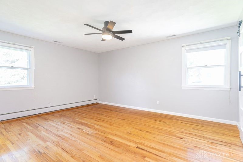 684 Barnhart Road, Troy, Ohio image 35