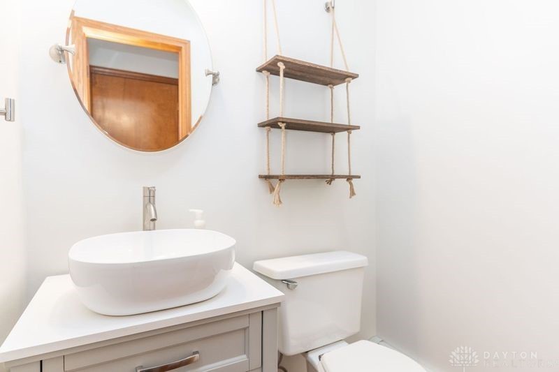684 Barnhart Road, Troy, Ohio image 33