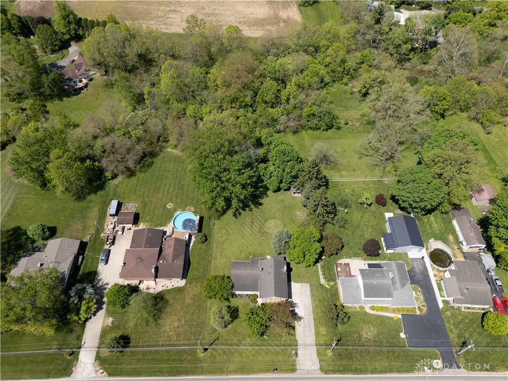 684 Barnhart Road, Troy, Ohio image 17
