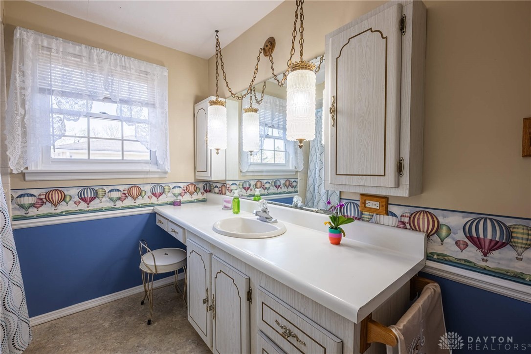 417 Chatham Drive, Kettering, Ohio image 30