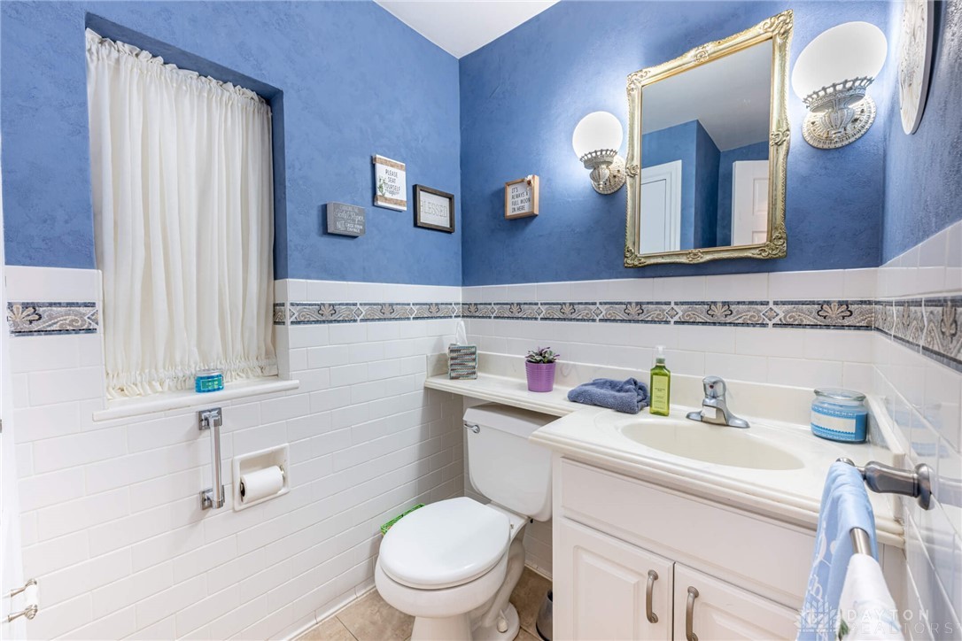 417 Chatham Drive, Kettering, Ohio image 21