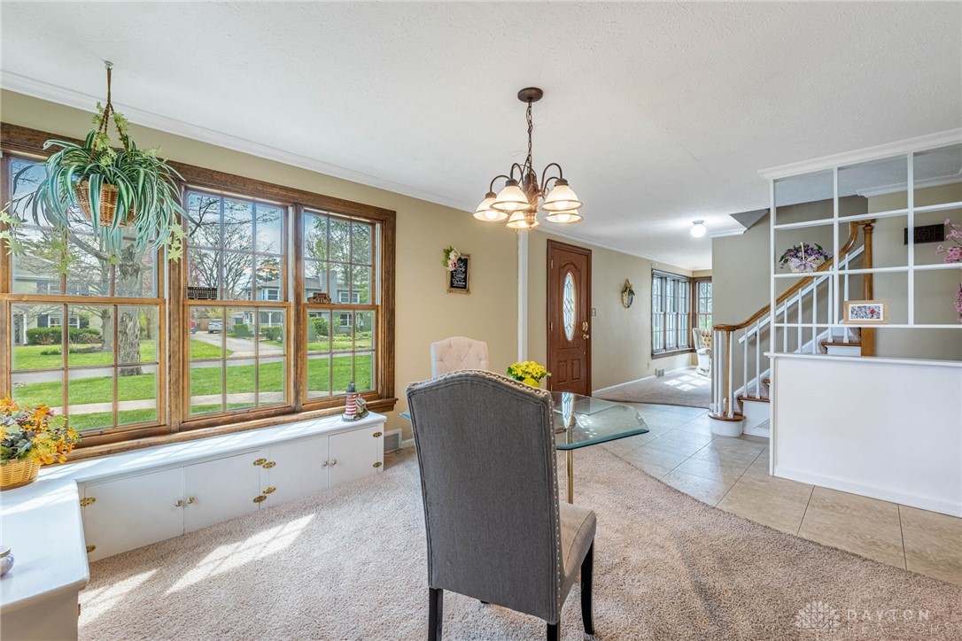 417 Chatham Drive, Kettering, Ohio image 6
