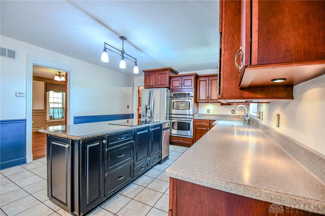 2652 Ridge Road, Xenia, Ohio image 16