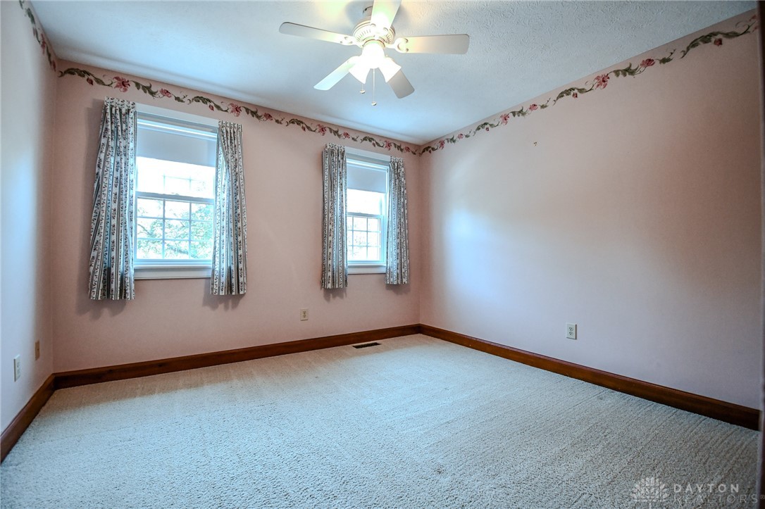 2652 Ridge Road, Xenia, Ohio image 40