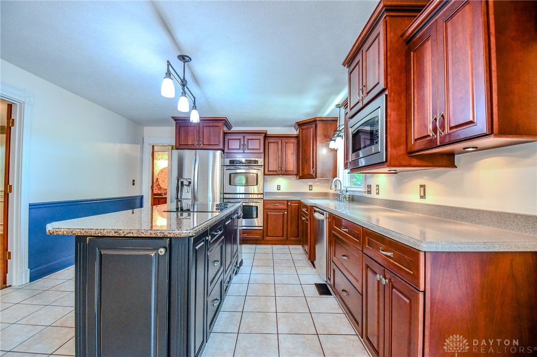 2652 Ridge Road, Xenia, Ohio image 15