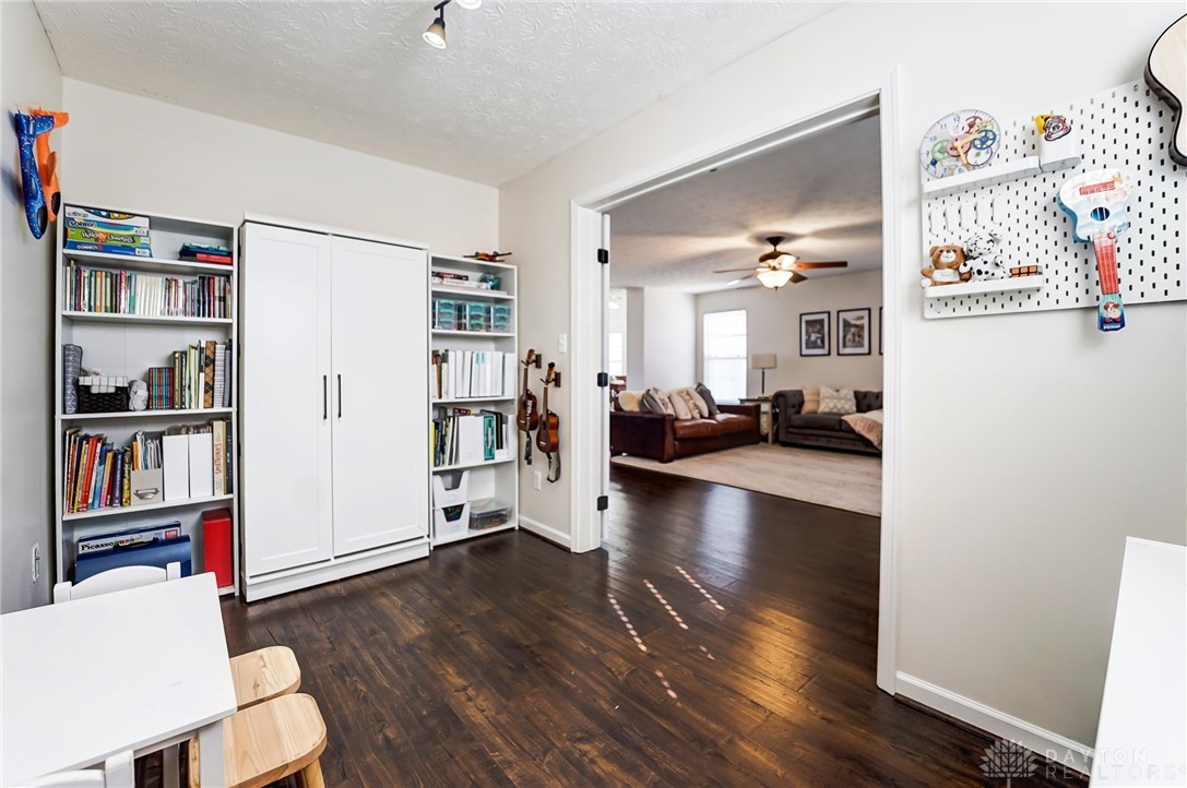 470 Stanton Drive, Springboro, Ohio image 10