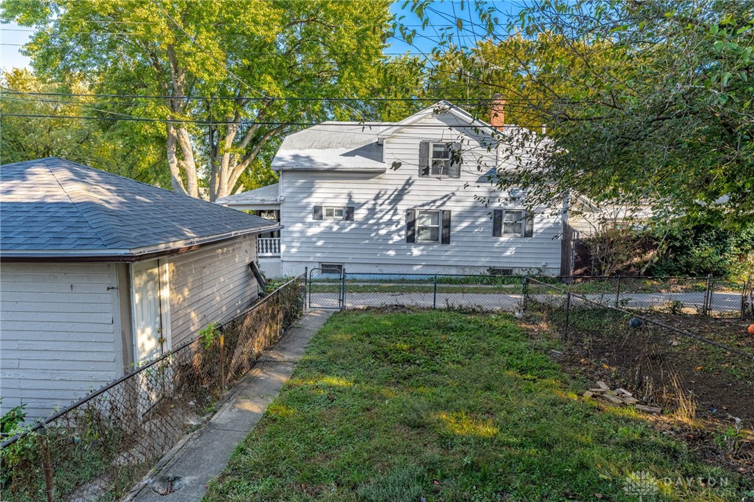 Dayton, Ohio 45403, United States, 3 Bedrooms Bedrooms, ,1 BathroomBathrooms,Residential,Active,227859