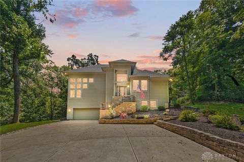 Photo of 1753 Cedar Ridge Drive, Sugarcreek Twp, OH 45370 (MLS # 949566)