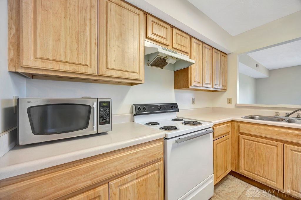 978 Irving Avenue #35, Dayton, Ohio image 8
