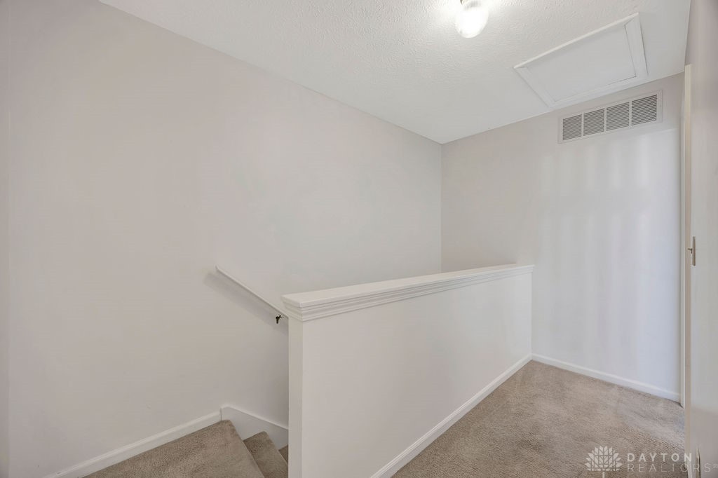 978 Irving Avenue #35, Dayton, Ohio image 11