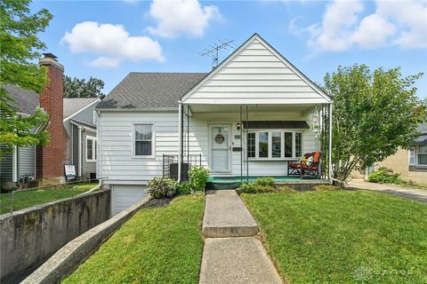 Photo of 1813 Rosemont Boulevard, Dayton, OH 45420 (MLS # 941256)