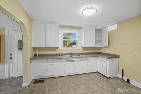 Tiny photo for 422 Lake Street, Troy, OH 45373 (MLS # 946153)