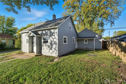 Tiny photo for 422 Lake Street, Troy, OH 45373 (MLS # 946153)