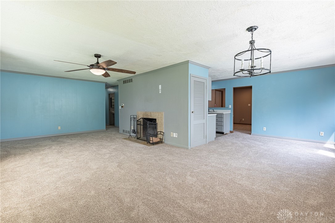 4924 Mad River Road, Dayton, Ohio image 3