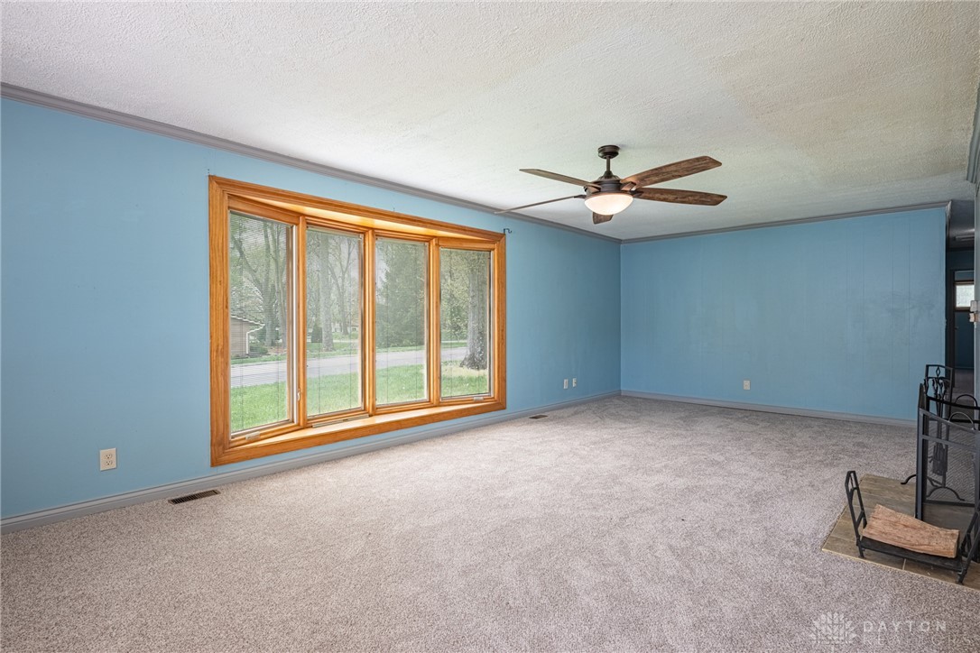 4924 Mad River Road, Dayton, Ohio image 4