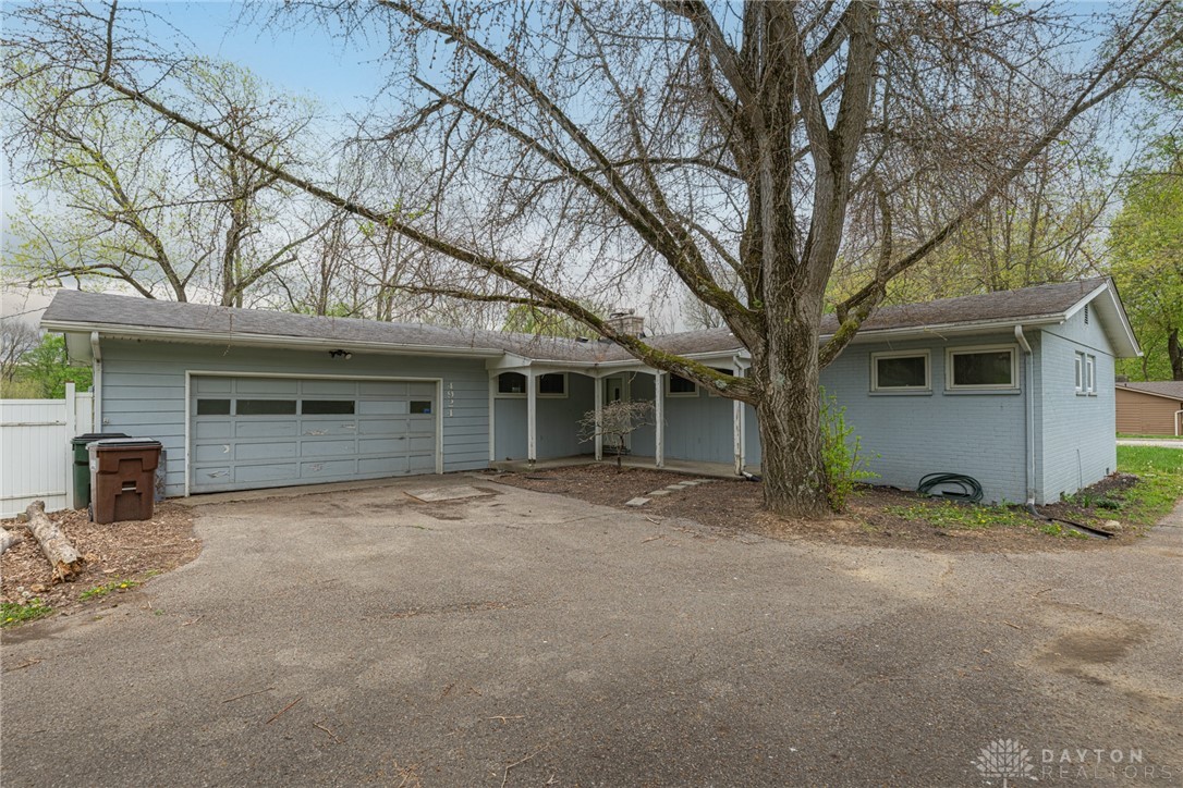 4924 Mad River Road, Dayton, Ohio image 1