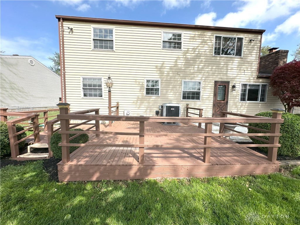 Englewood, Ohio 45322, United States, 4 Bedrooms Bedrooms, ,3 BathroomsBathrooms,Residential,Pending,121334