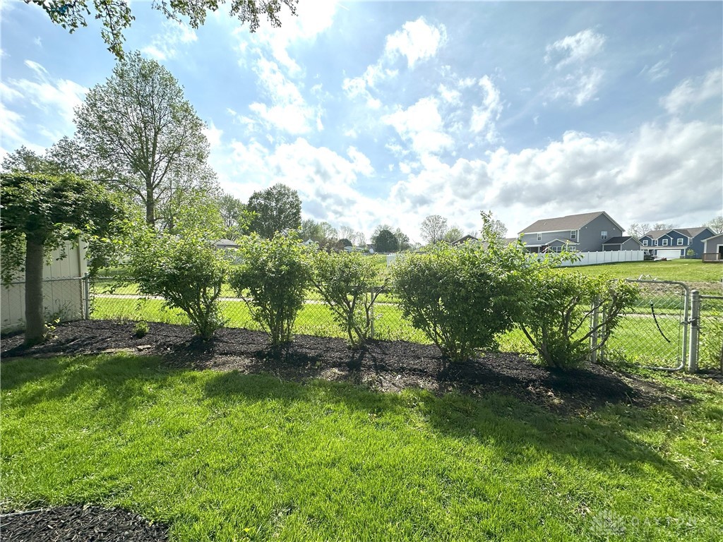 Englewood, Ohio 45322, United States, 4 Bedrooms Bedrooms, ,3 BathroomsBathrooms,Residential,Pending,121334