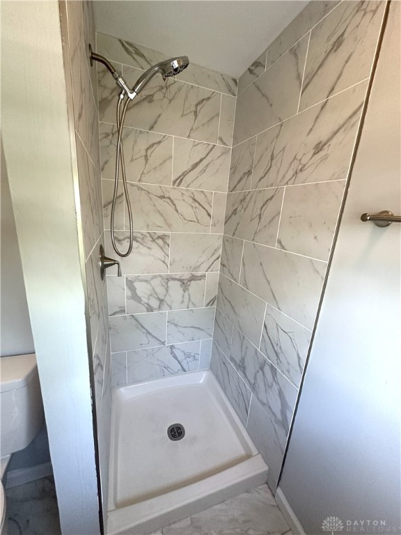 Englewood, Ohio 45322, United States, 4 Bedrooms Bedrooms, ,3 BathroomsBathrooms,Residential,Pending,121334