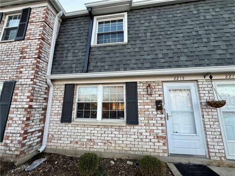 Photo of 2215 Crew Circle, West Carrollton, OH 45439 (MLS # 953744)