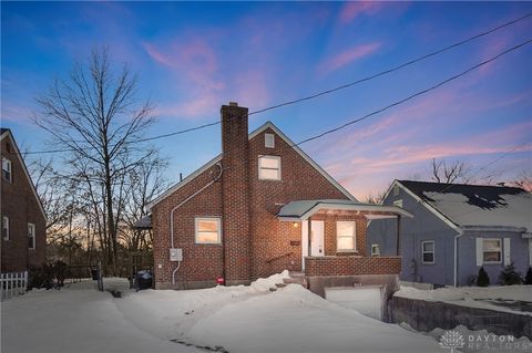 Photo of 2807 W Galbraith Road, Cincinnati, OH 45239 (MLS # 952139)