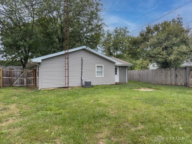 111 Orchard Drive, Urbana, Ohio image 6