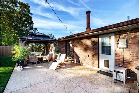 Tiny photo for 8948 Autumngate Lane, Dayton, OH 45424 (MLS # 946061)