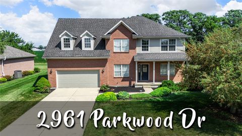 Photo of 2961 Parkwood Drive, Troy, OH 45373 (MLS # 953515)
