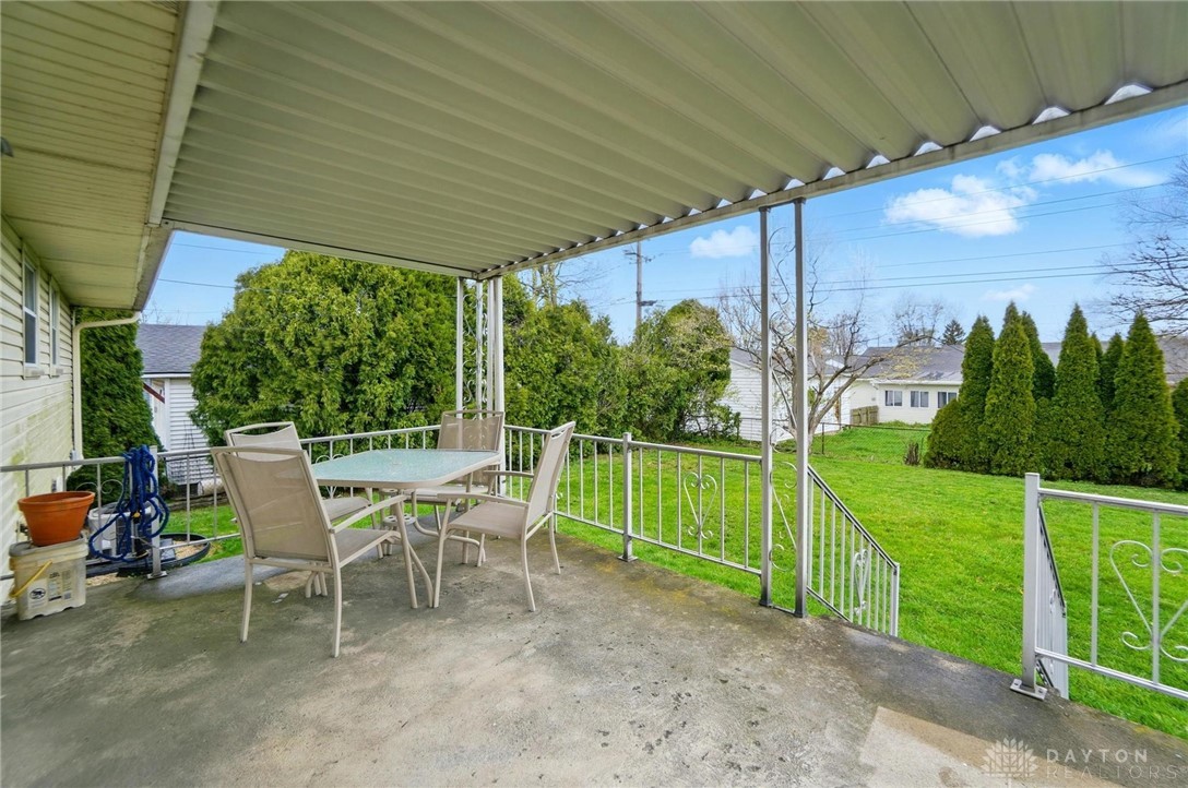 1206 Burket Drive, New Carlisle, Ohio image 11