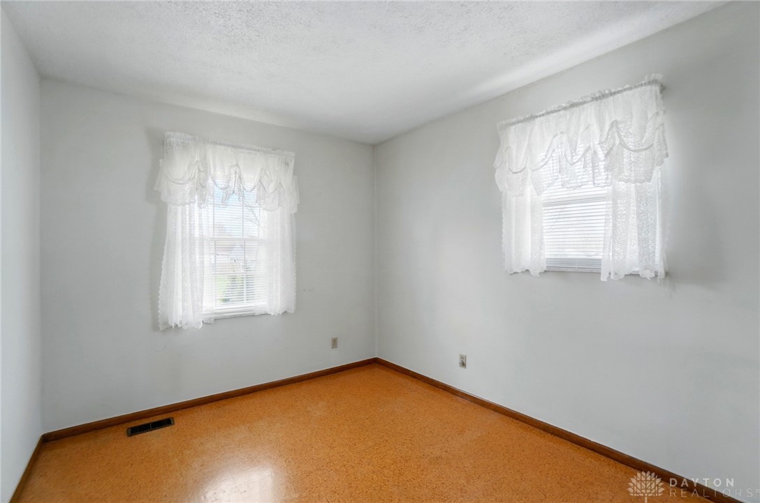 1206 Burket Drive, New Carlisle, Ohio image 23