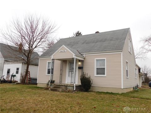 Photo of 1402 N Main Avenue, Sidney, OH 45365 (MLS # 950304)