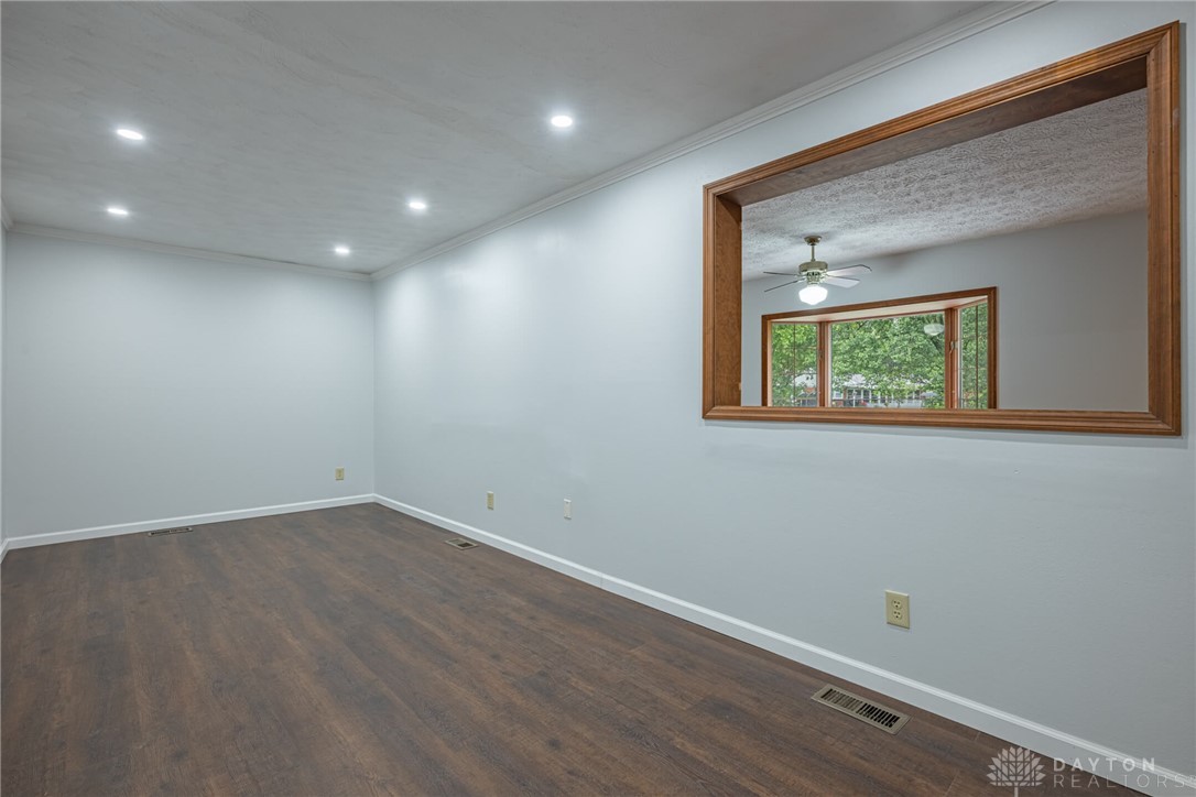 533 Deptford Avenue, Dayton, Ohio image 9