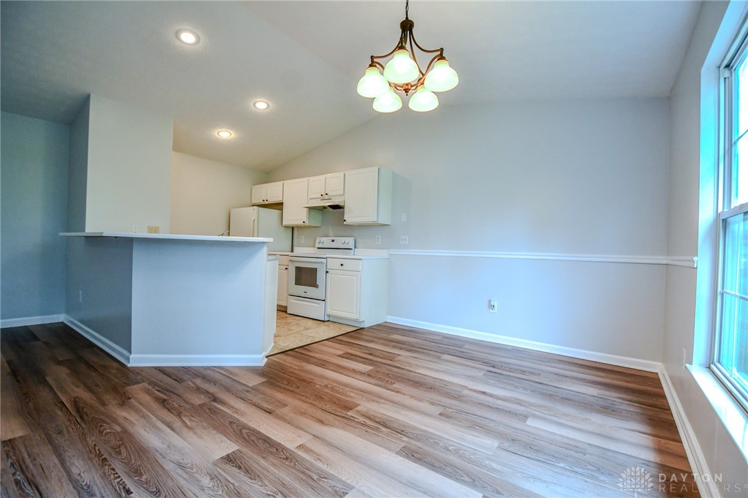 1547 Commons Drive, Miamisburg, Ohio image 14