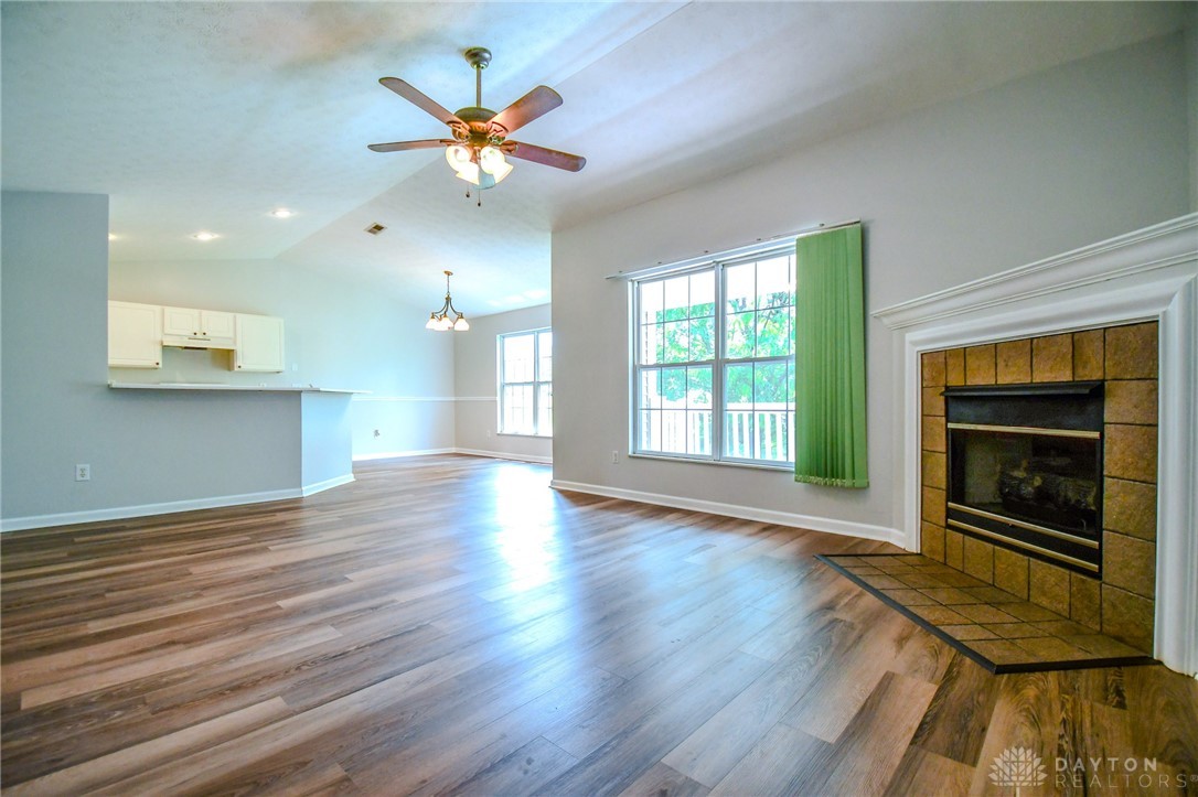 1547 Commons Drive, Miamisburg, Ohio image 17
