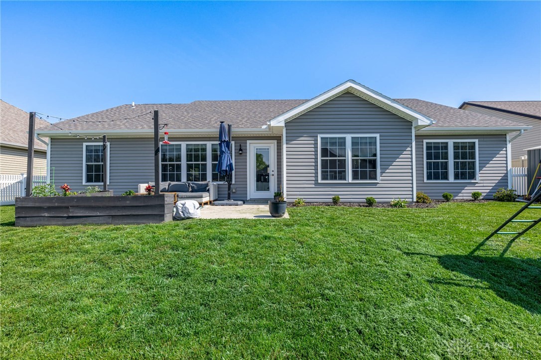611 Colony Trail, New Carlisle, Ohio image 29