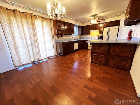 Tiny photo for 615 Burnside Drive, Miamisburg, OH 45342 (MLS # 946519)
