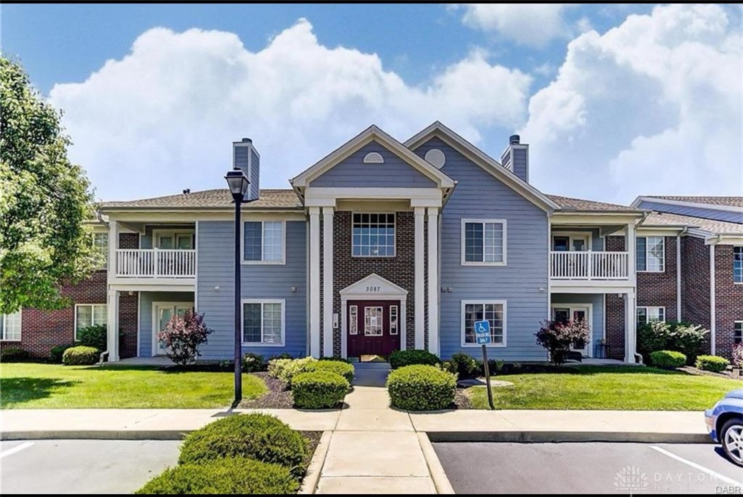 3087 Westminster Drive #101, Beavercreek, Ohio image 1