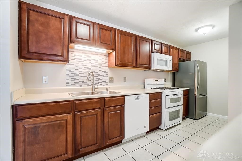 3087 Westminster Drive #101, Beavercreek, Ohio image 17