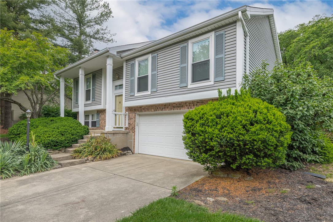 8294 Creek Woods Place