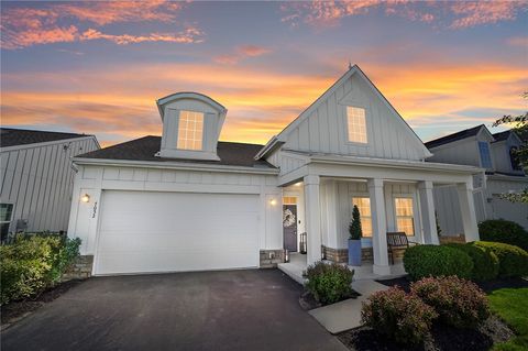 Photo of 7052 Inchcape Lane #12, Dublin, OH 43016 (MLS # 959445)