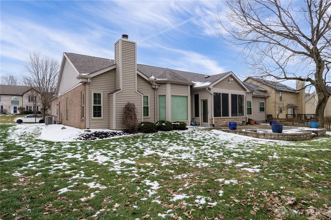 3762 E Sudbury Court, Bellbrook, Ohio image 34