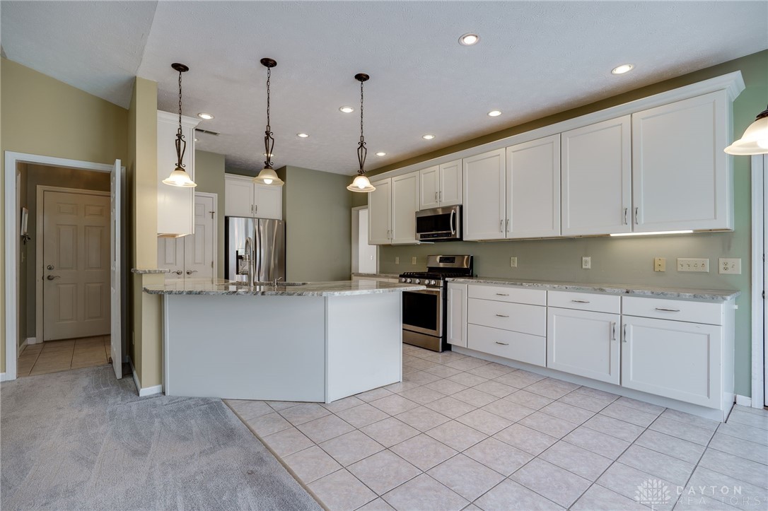 3762 E Sudbury Court, Bellbrook, Ohio image 18