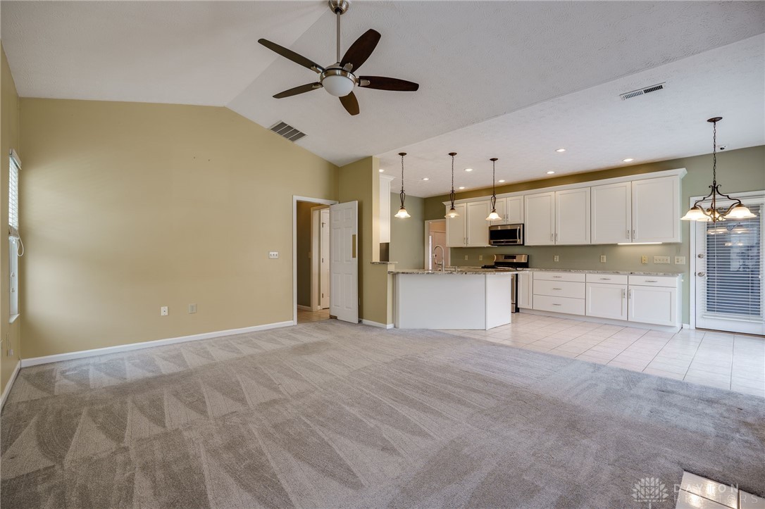 3762 E Sudbury Court, Bellbrook, Ohio image 21