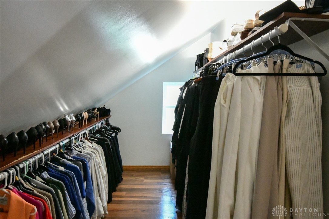 Dayton, Ohio 45404, United States, 5 Bedrooms Bedrooms, ,3 BathroomsBathrooms,Residential,Active,170349